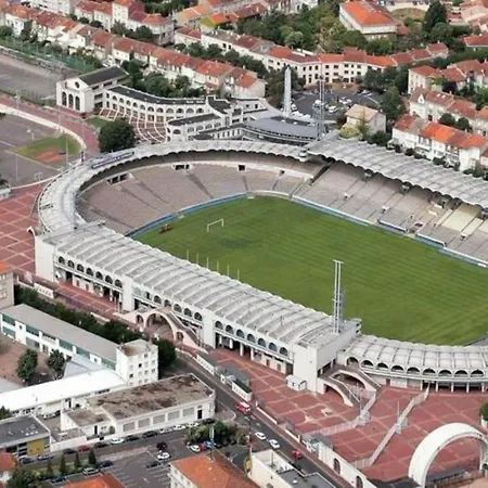 T2 In Near Stadium Apartment Bordeaux