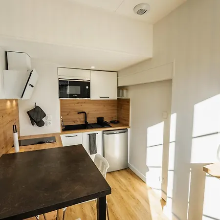 T2 In Near Stadium Apartment *