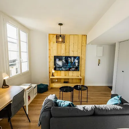 Apartment T2 In Near Stadium *