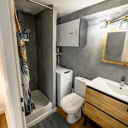 T2 In Near Stadium Apartment